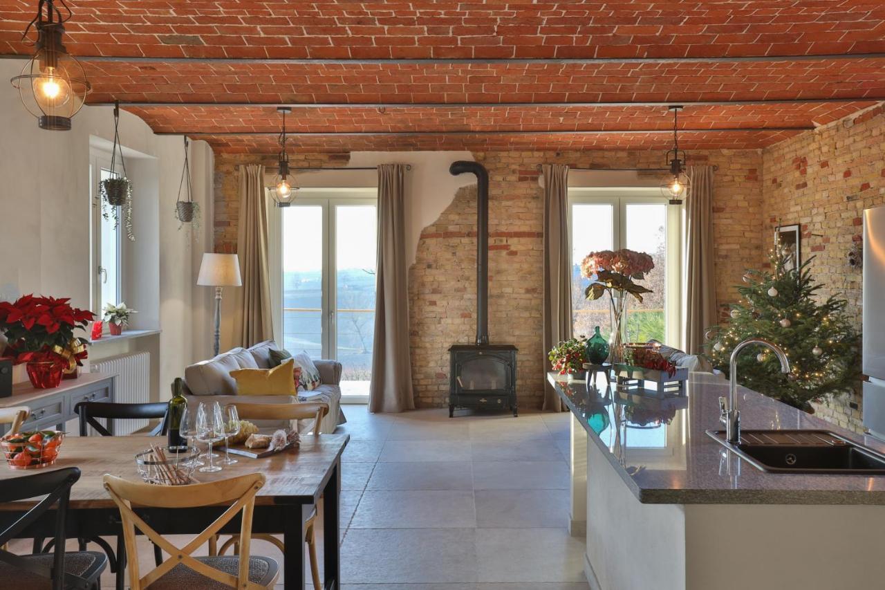 Villa Nº18 A Private Country Hideaway In Monferrato à Alfiano Natta Extérieur photo