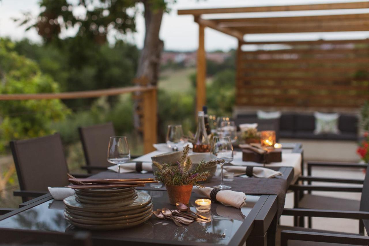 Villa Nº18 A Private Country Hideaway In Monferrato à Alfiano Natta Extérieur photo